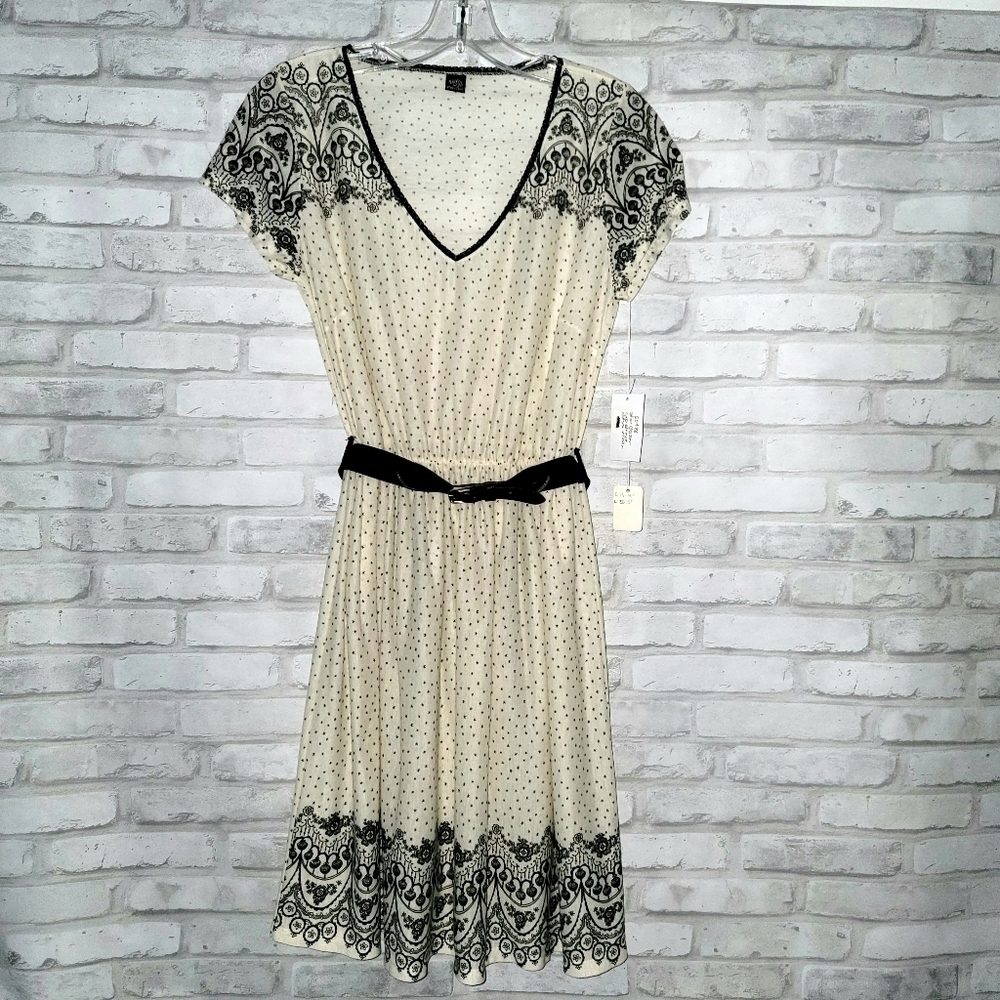 Anthropologie Only Hearts Star Gazer Feminine silky lined sheer dress - Picture 3 of 9